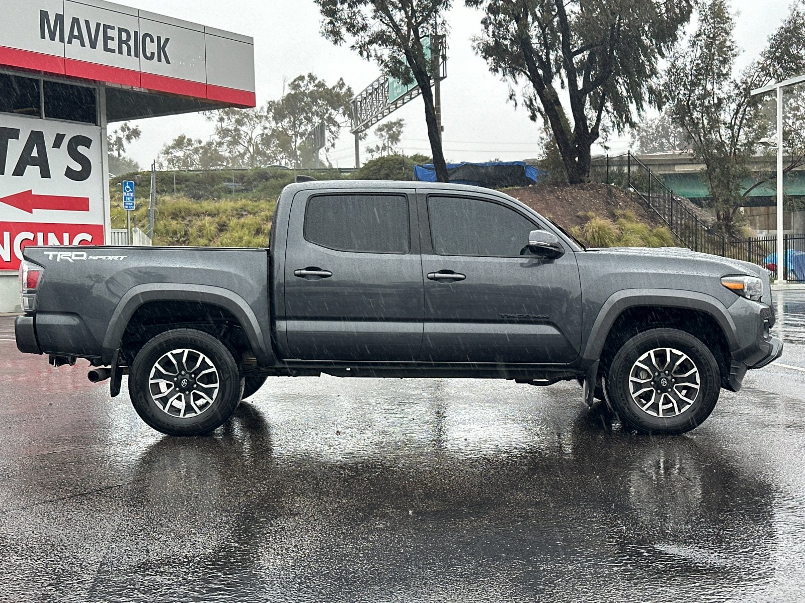 2023 Toyota Tacoma TRD Sport V6