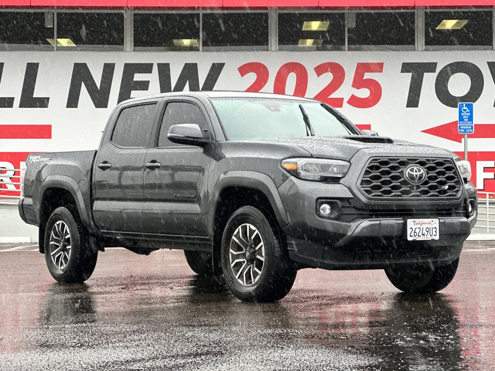 2023 Toyota Tacoma TRD Sport V6