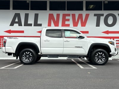 2022 Toyota Tacoma TRD Off-Road V6