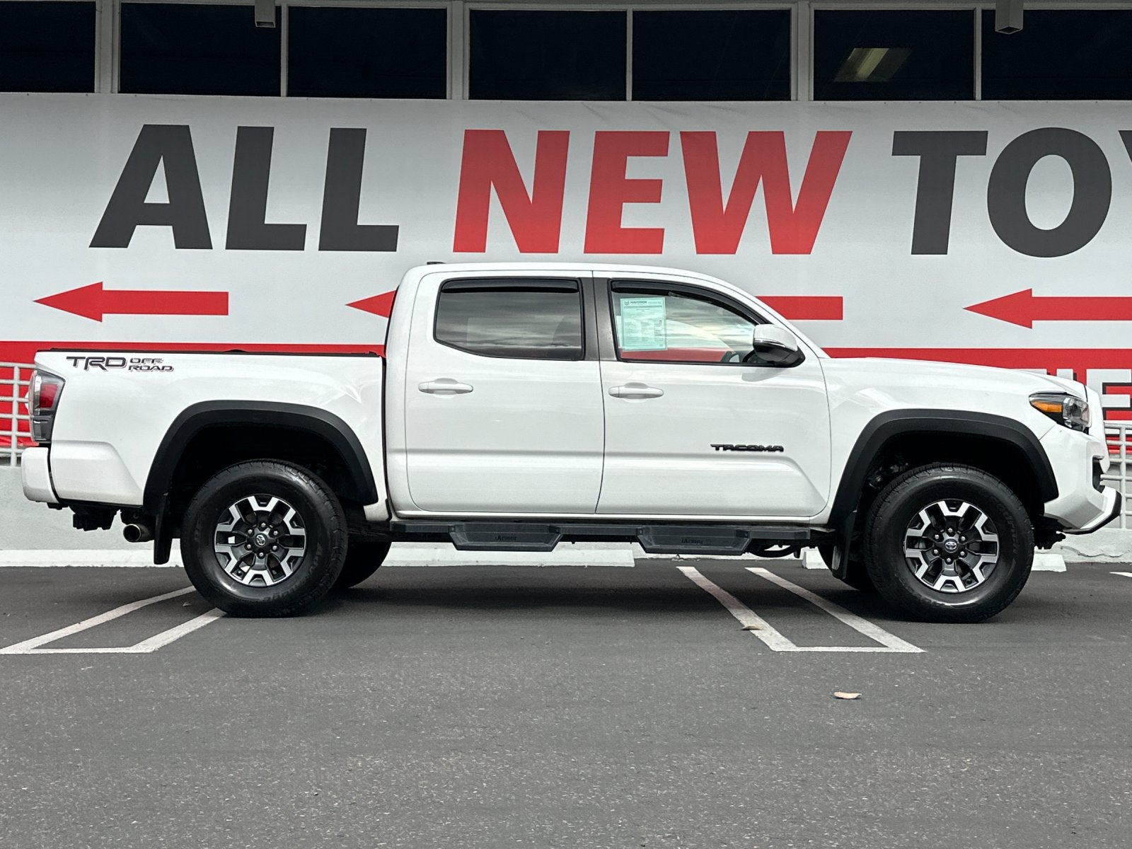 2022 Toyota Tacoma TRD Off-Road V6