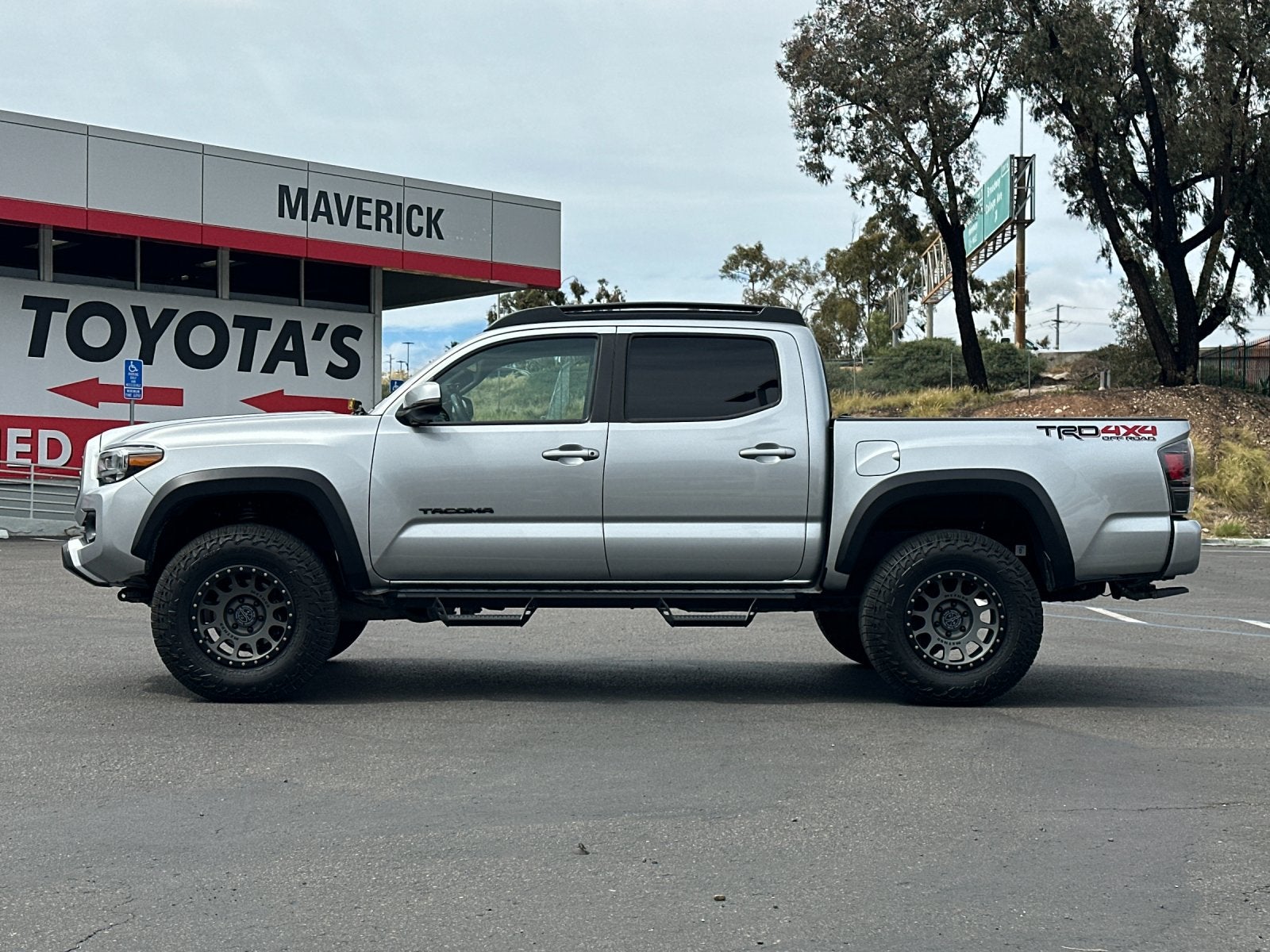2022 Toyota Tacoma TRD Off-Road V6