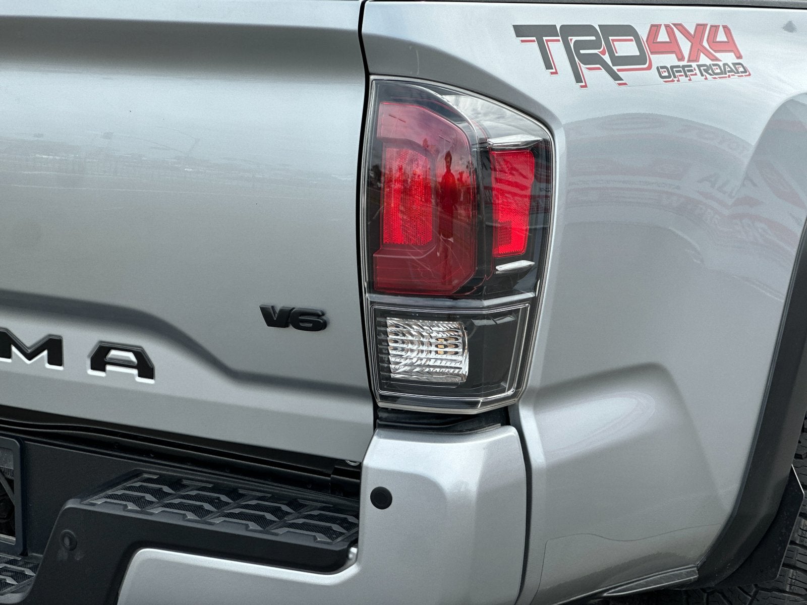 2022 Toyota Tacoma TRD Off-Road V6