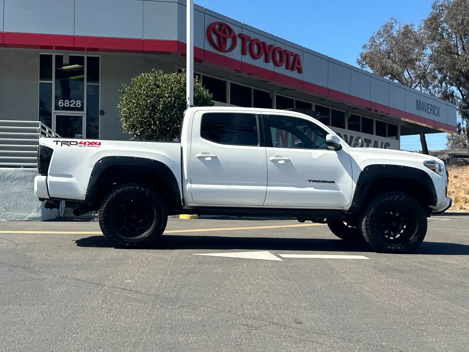 2018 Toyota Tacoma TRD Off-Road V6