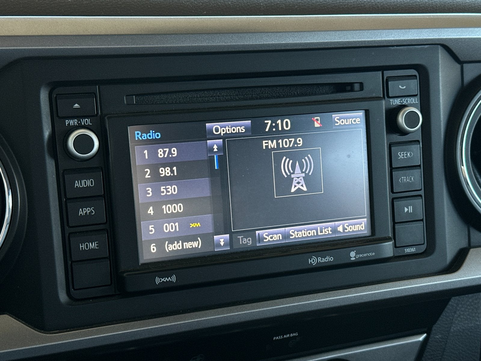 2019 Toyota Tacoma SR5 V6