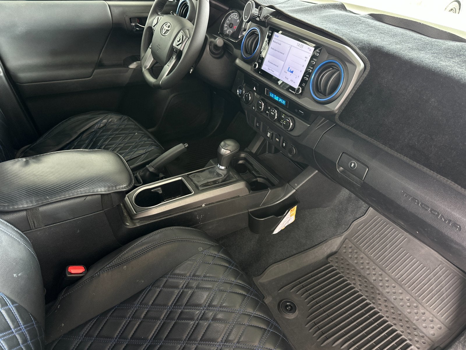 2023 Toyota Tacoma TRD Off-Road V6