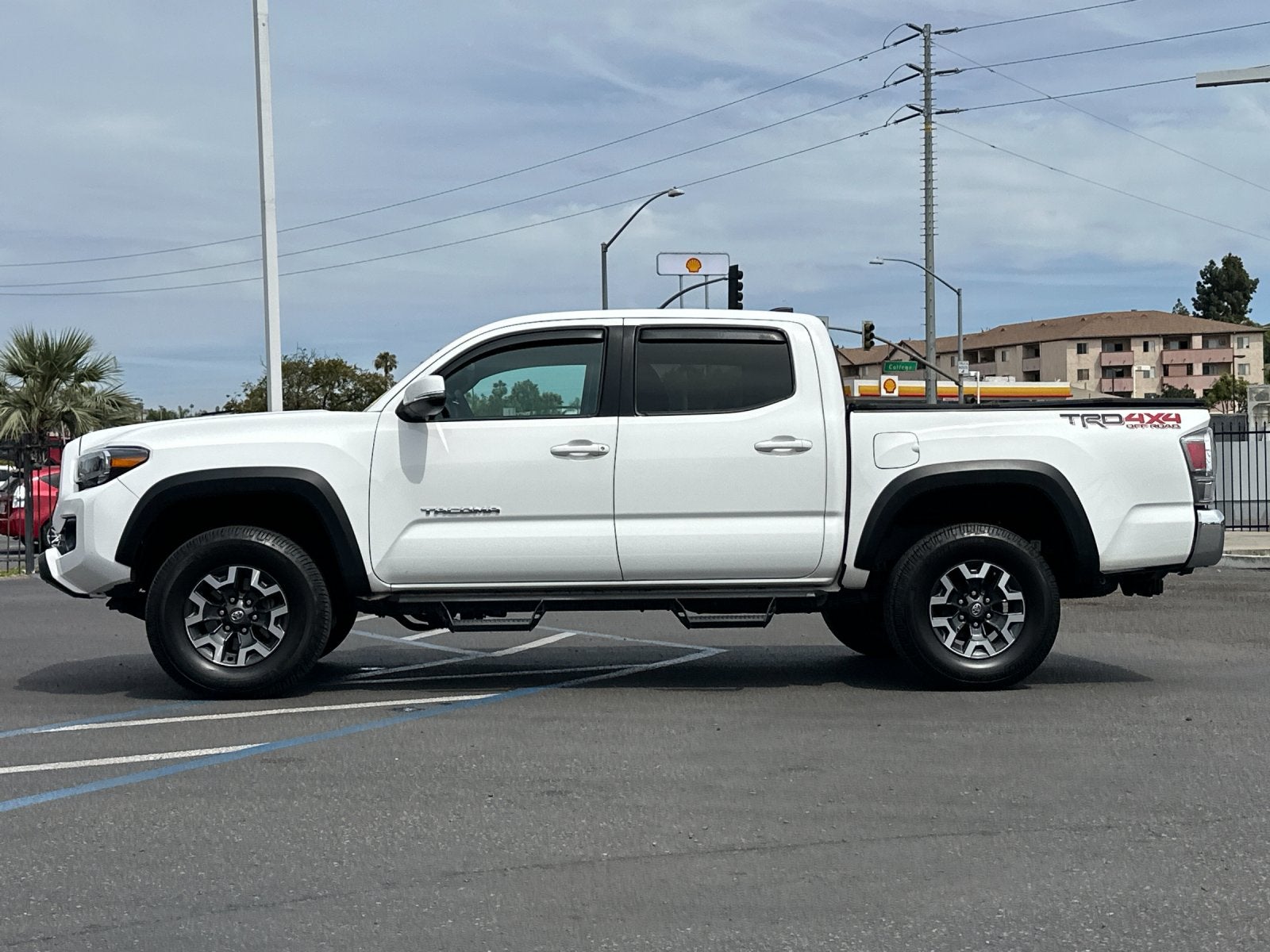 2023 Toyota Tacoma TRD Off-Road V6