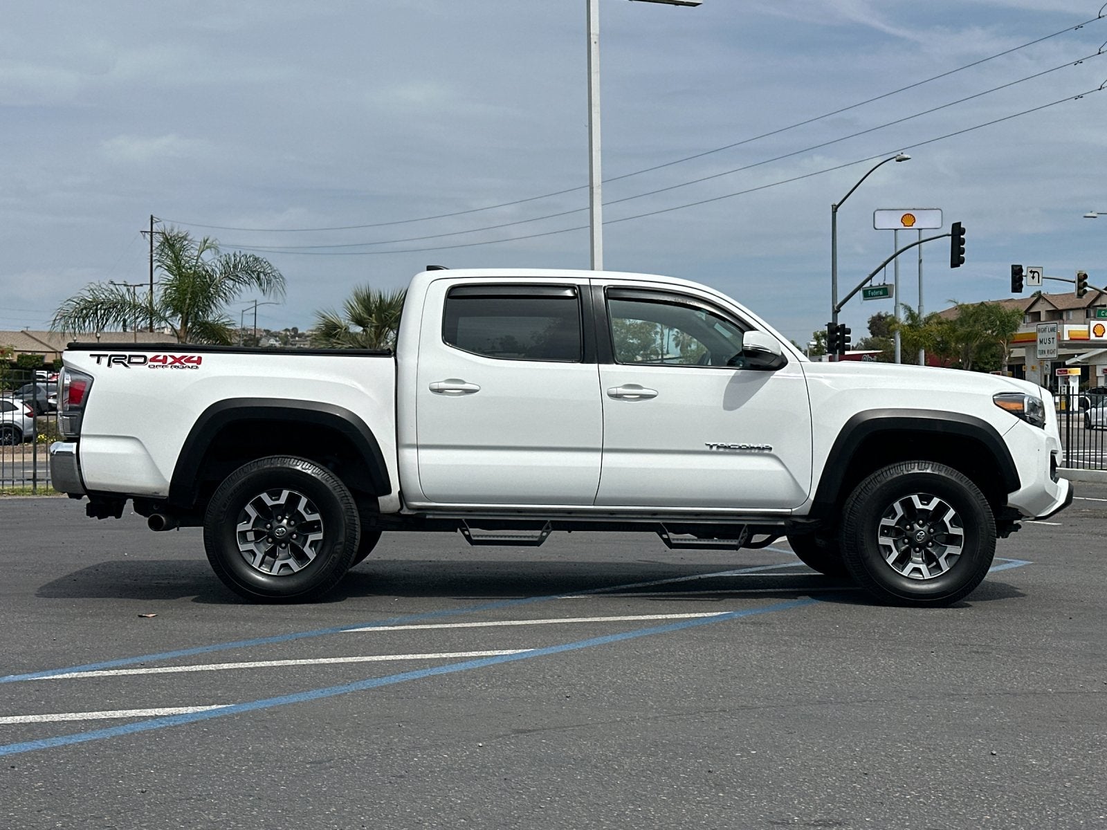 2023 Toyota Tacoma TRD Off-Road V6