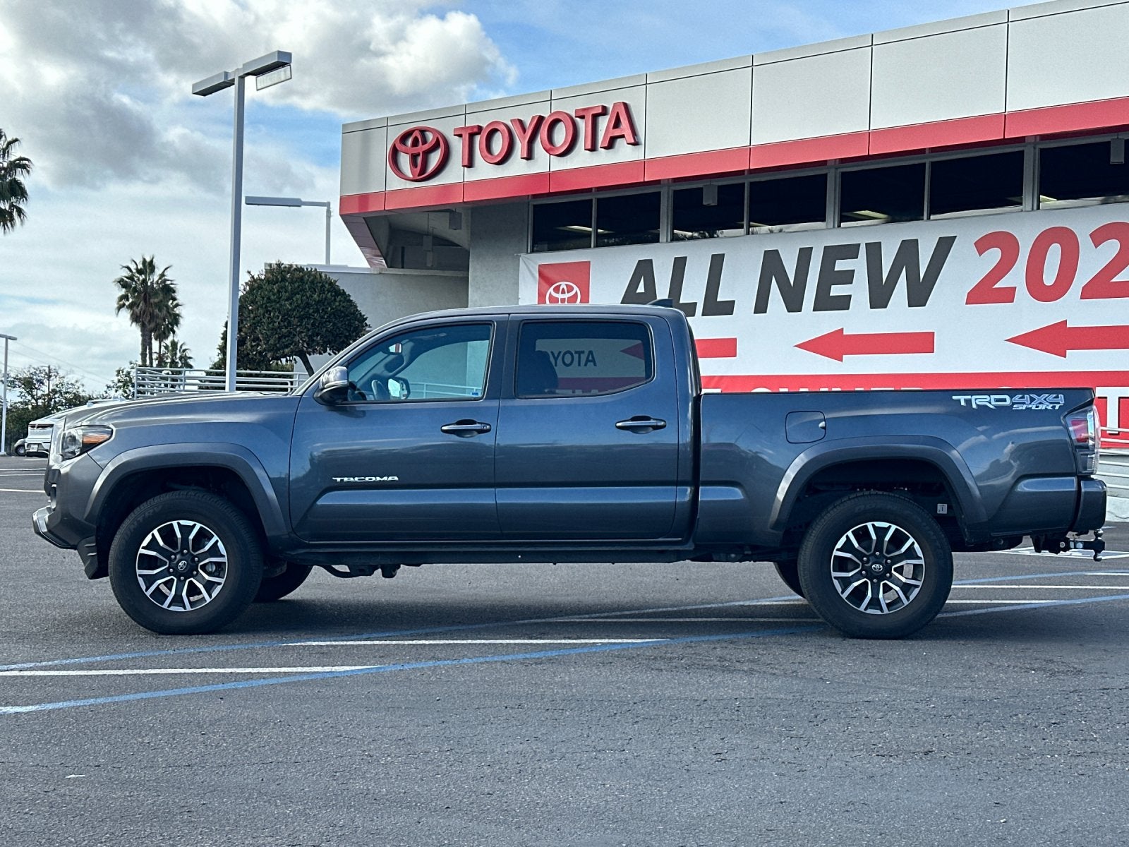 2023 Toyota Tacoma TRD Sport V6