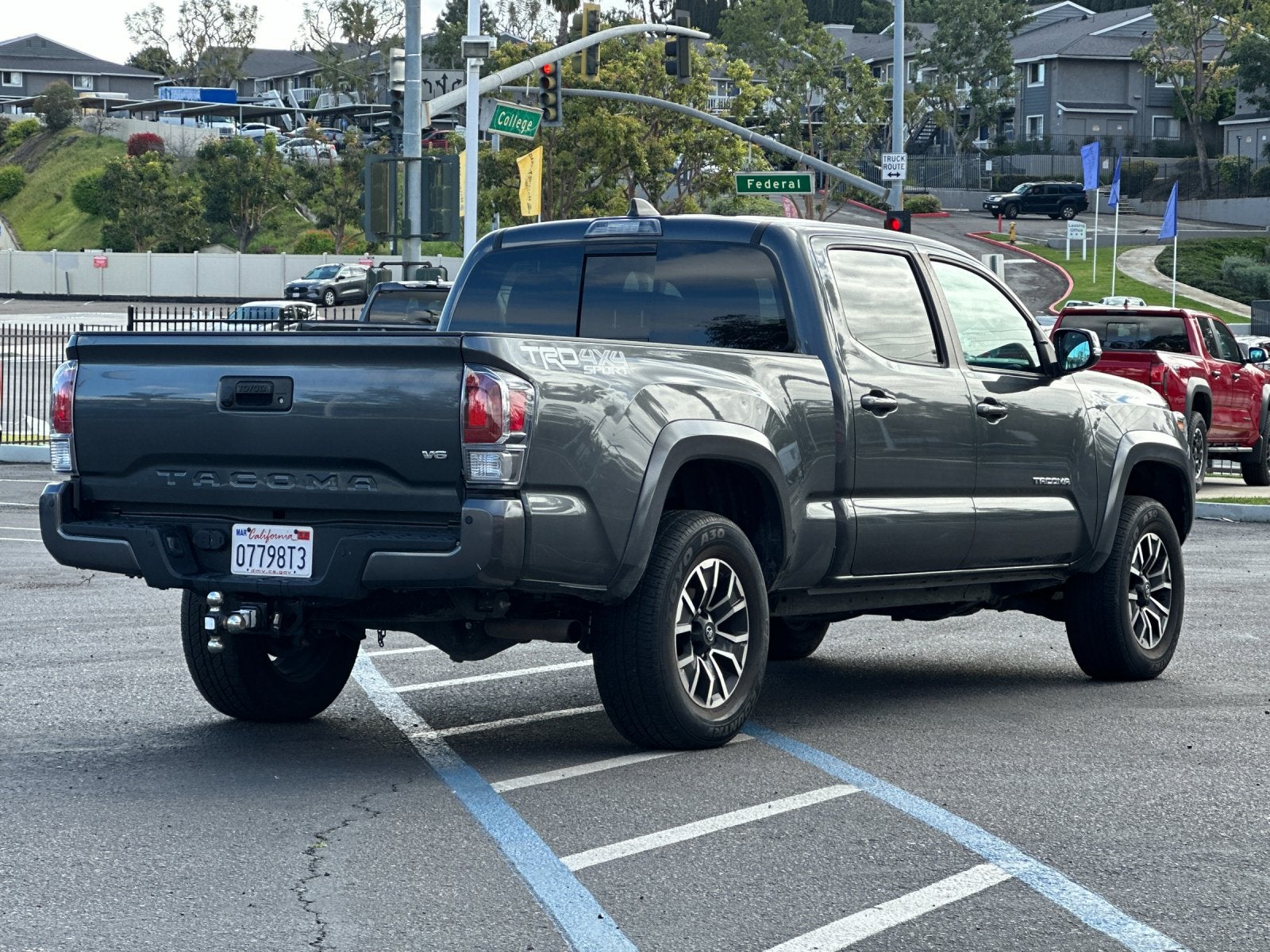 2023 Toyota Tacoma TRD Sport V6
