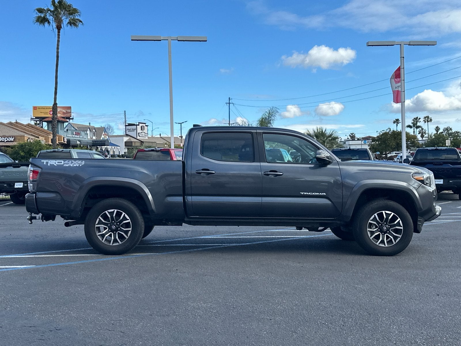 2023 Toyota Tacoma TRD Sport V6