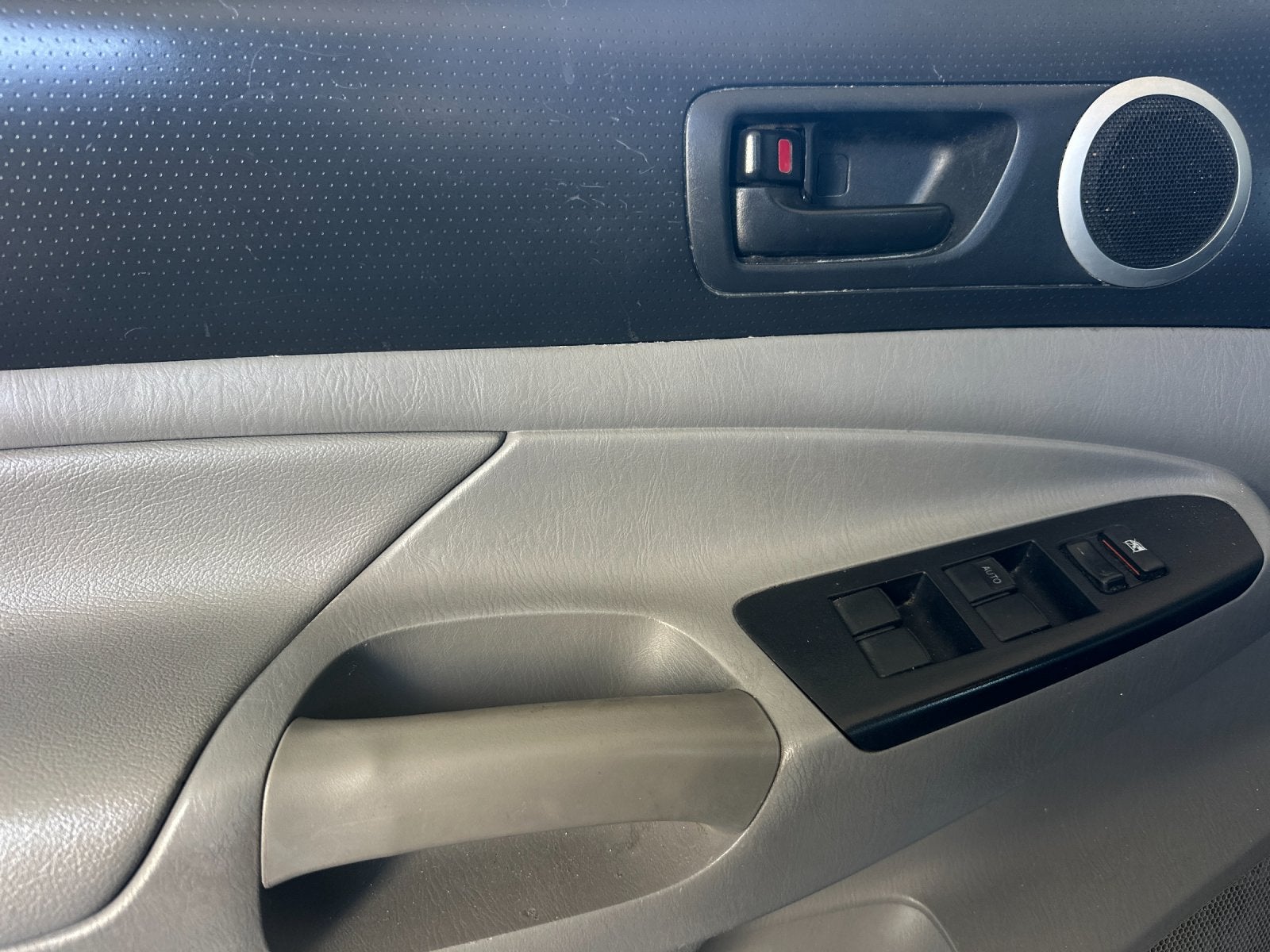 2015 Toyota Tacoma PreRunner V6