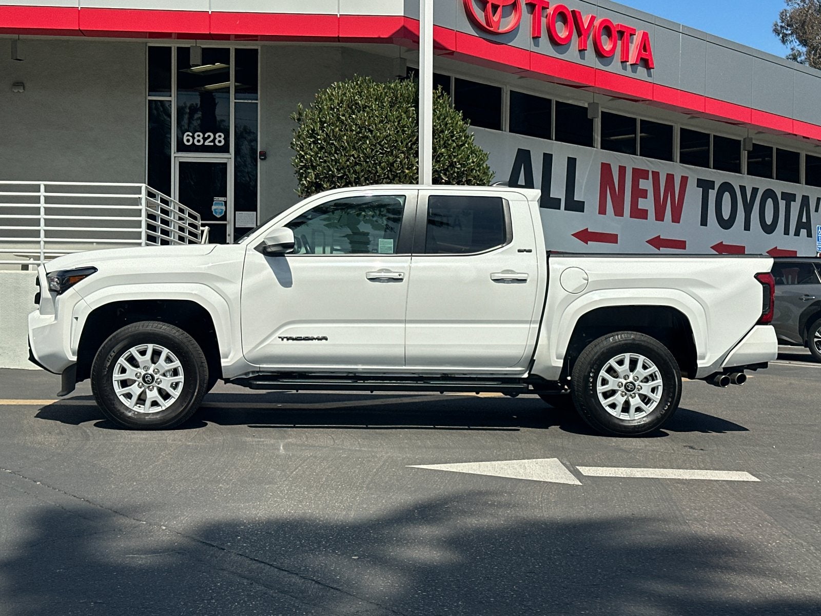 2024 Toyota Tacoma SR5