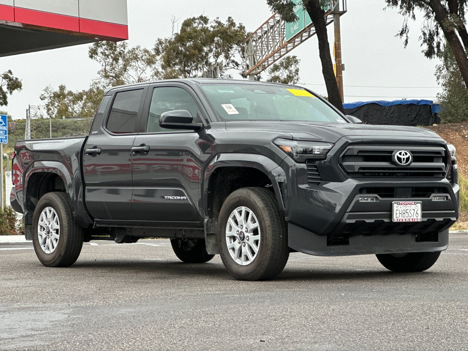 2025 Toyota Tacoma SR5