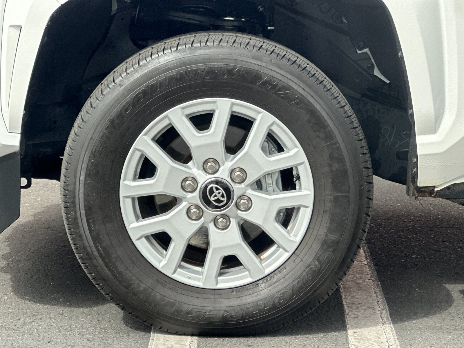 2025 Toyota Tacoma SR5