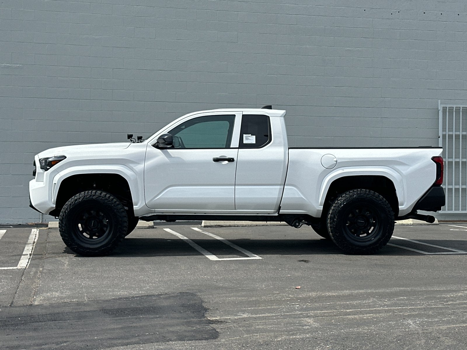 2025 Toyota Tacoma SR
