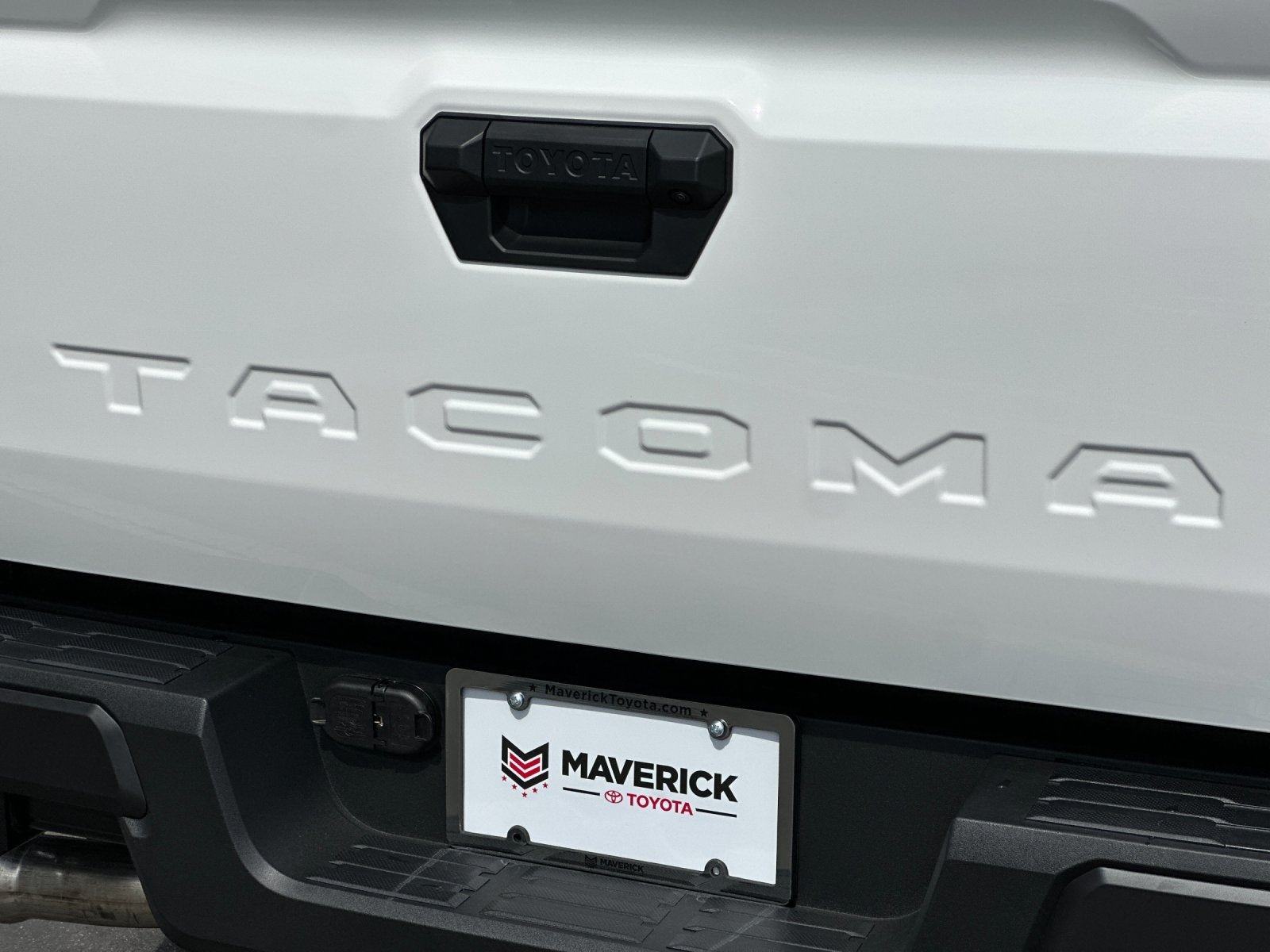 2025 Toyota Tacoma SR