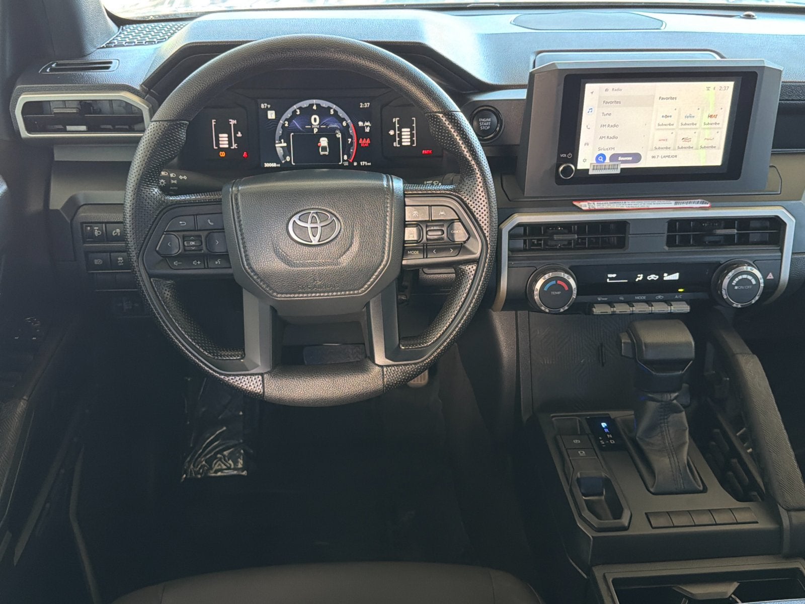 2025 Toyota Tacoma SR