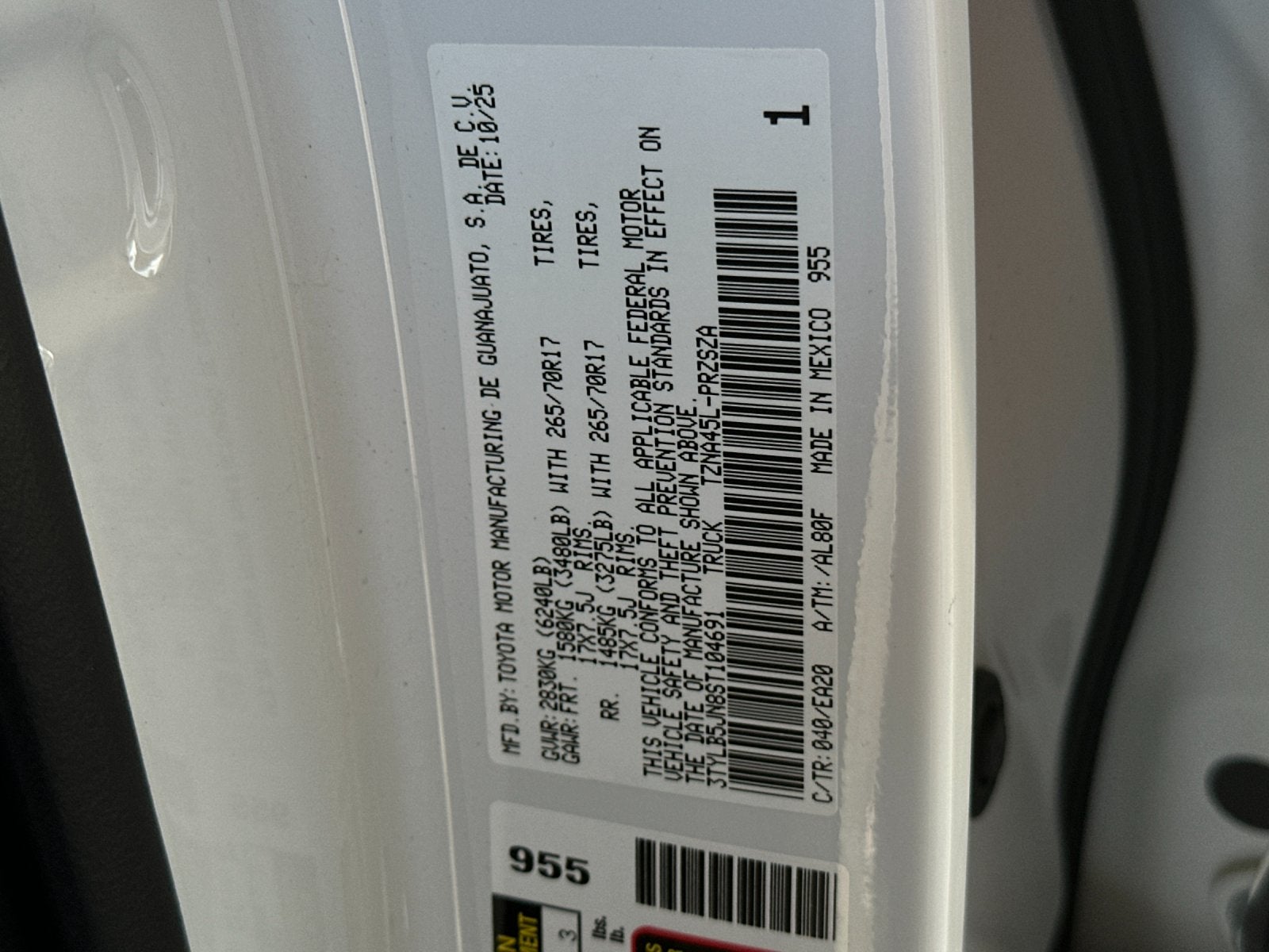 2025 Toyota Tacoma TRD Off-Road