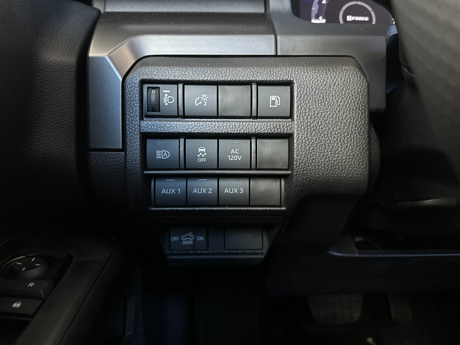 2025 Toyota Tacoma Hybrid TRD Off Road