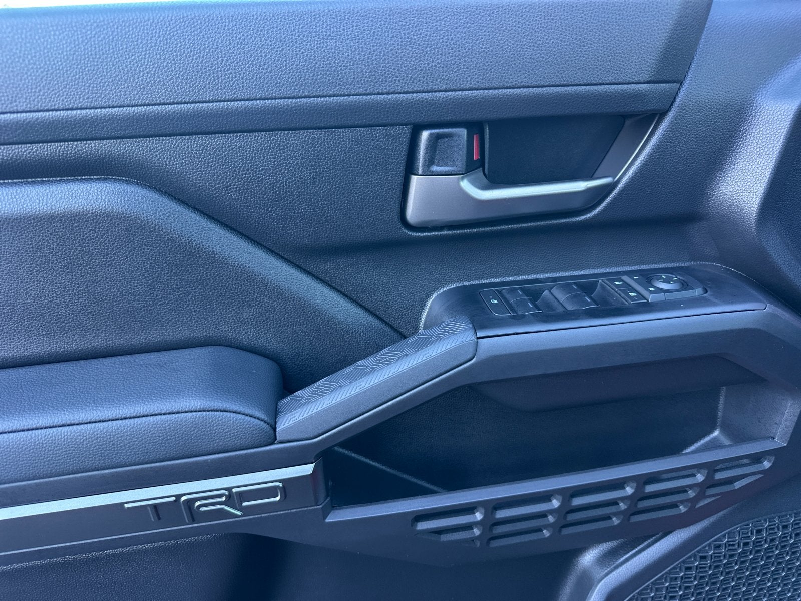 2025 Toyota Tacoma Hybrid TRD Off Road