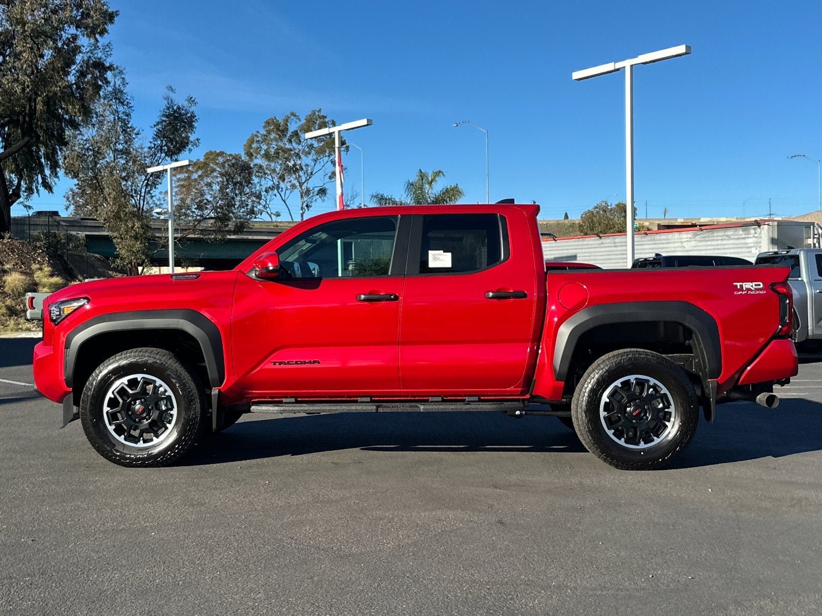 2025 Toyota Tacoma Hybrid TRD Off Road