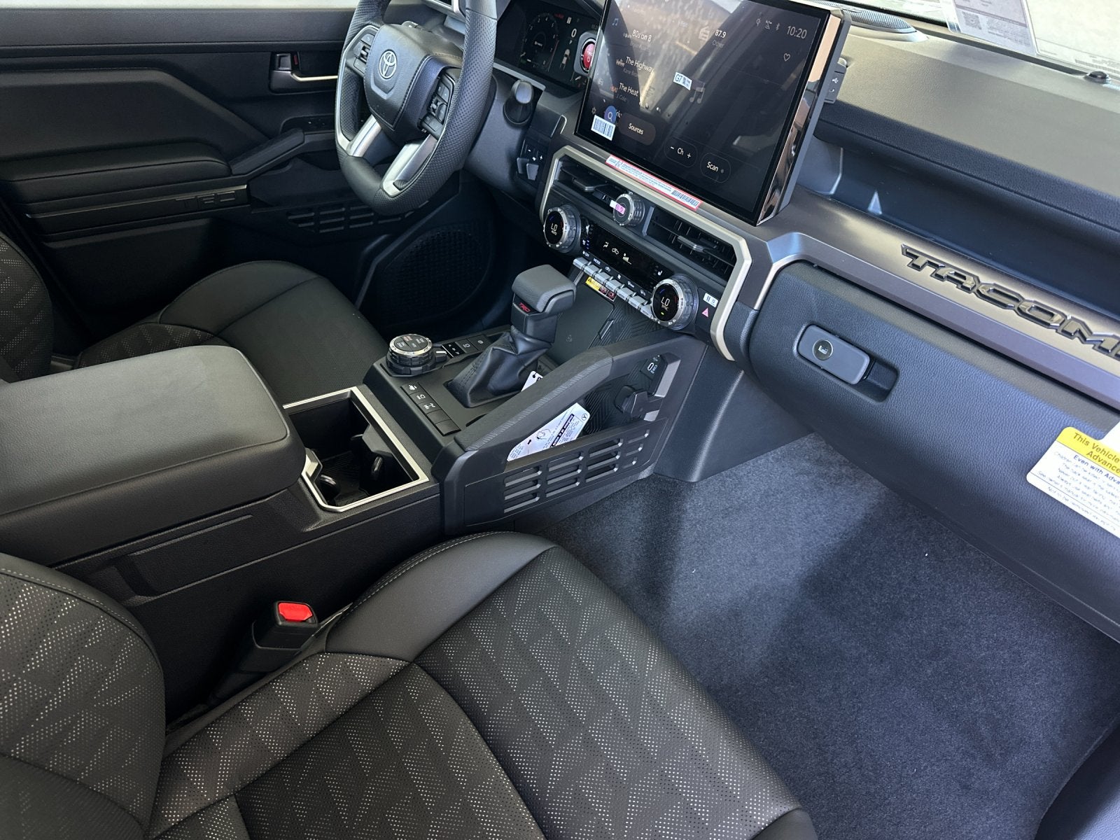 2026 Toyota Tacoma Hybrid TRD Off Road