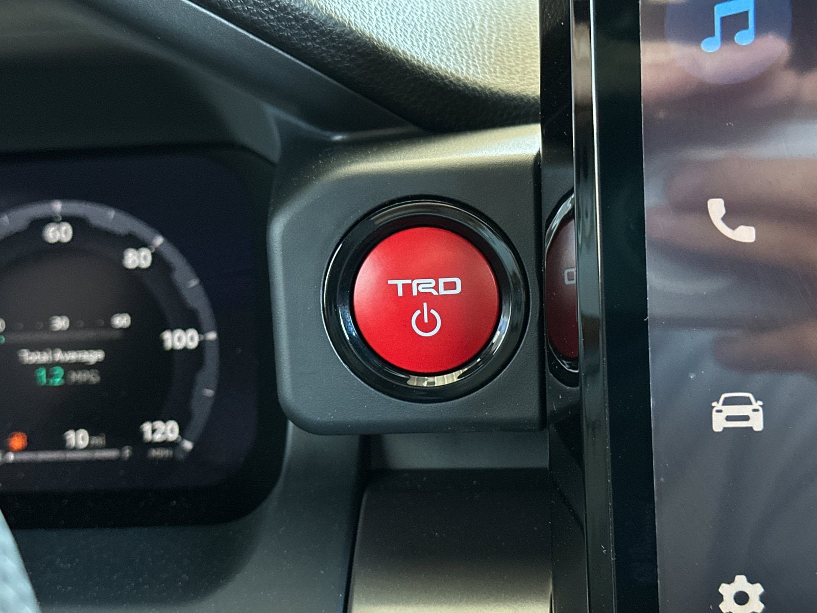 2026 Toyota Tacoma Hybrid TRD Off Road