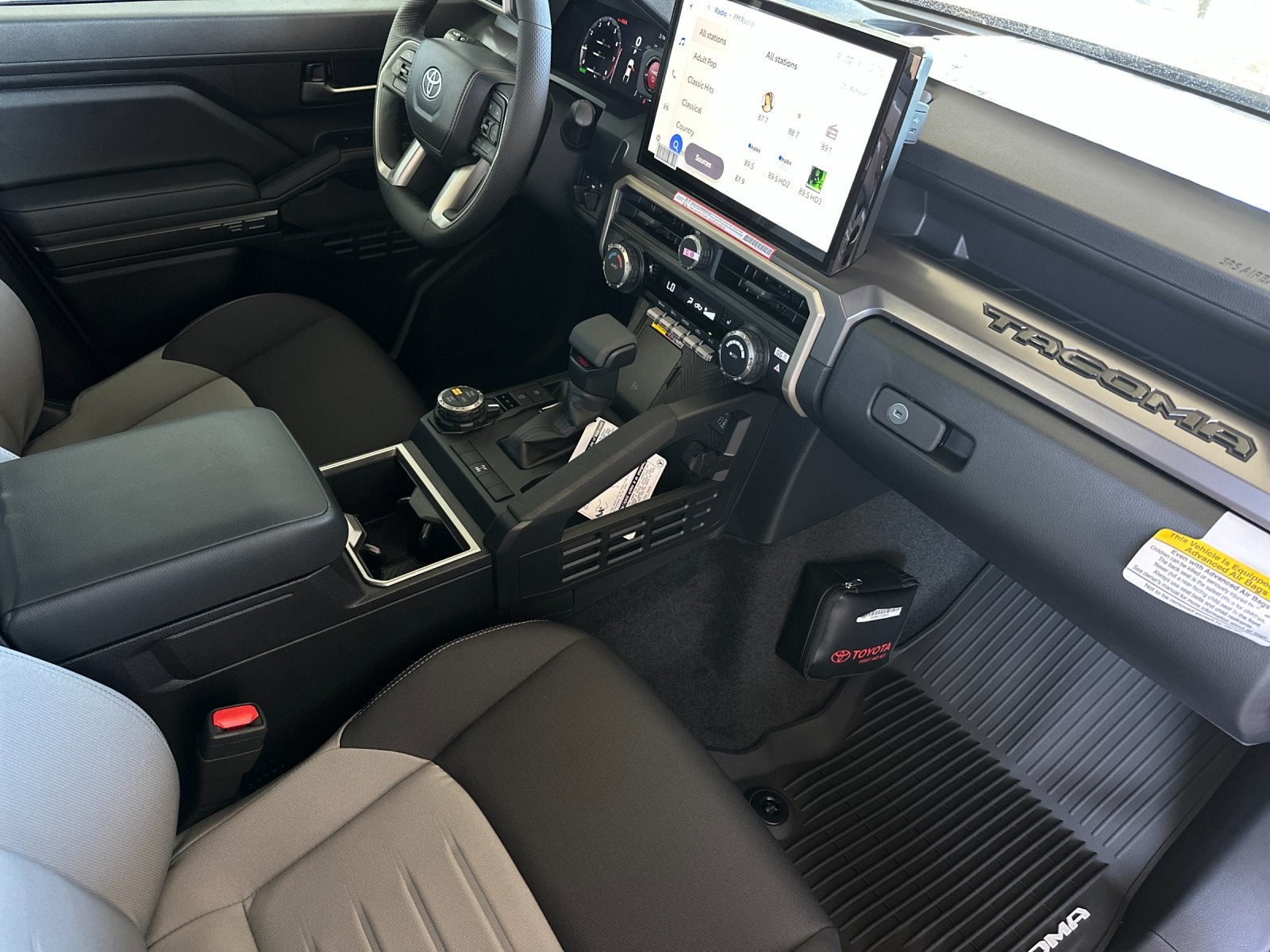 2025 Toyota Tacoma Hybrid TRD Off Road