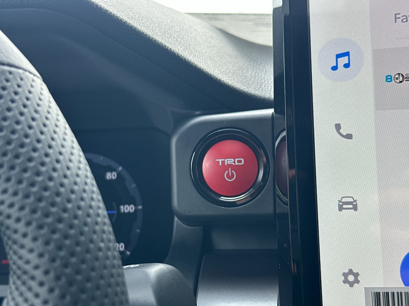 2026 Toyota Tacoma Hybrid TRD Off-Road