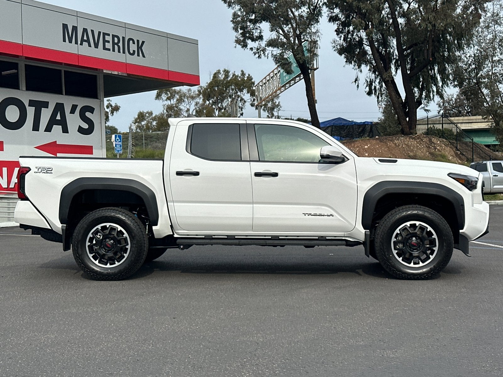 2026 Toyota Tacoma Hybrid TRD Off-Road