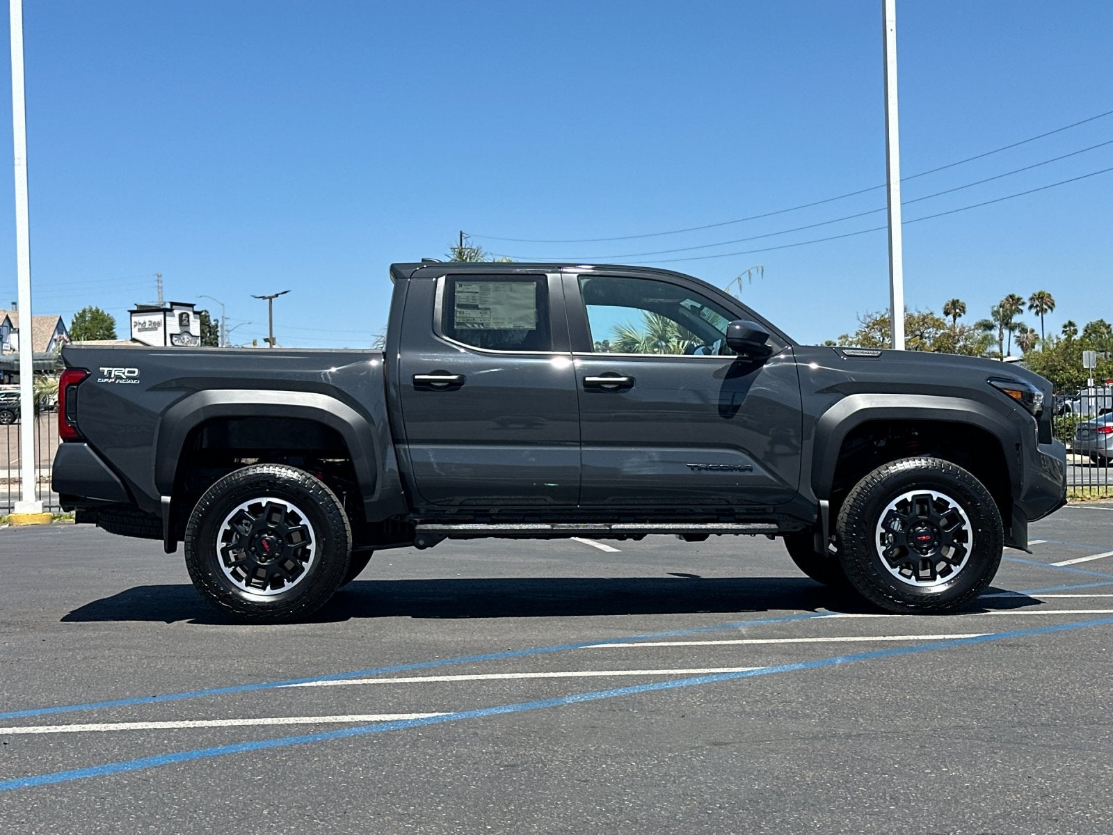 2026 Toyota Tacoma Hybrid TRD Off Road