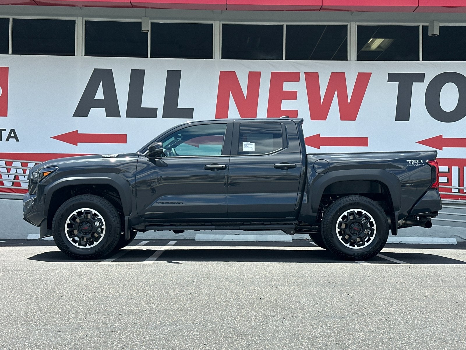 2026 Toyota Tacoma Hybrid TRD Off Road