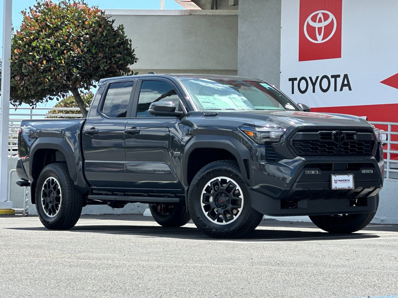 2026 Toyota Tacoma Hybrid TRD Off Road