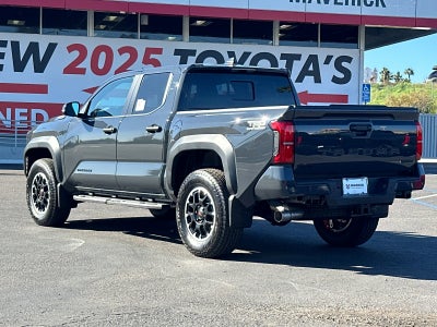2026 Toyota Tacoma Hybrid TRD Off-Road