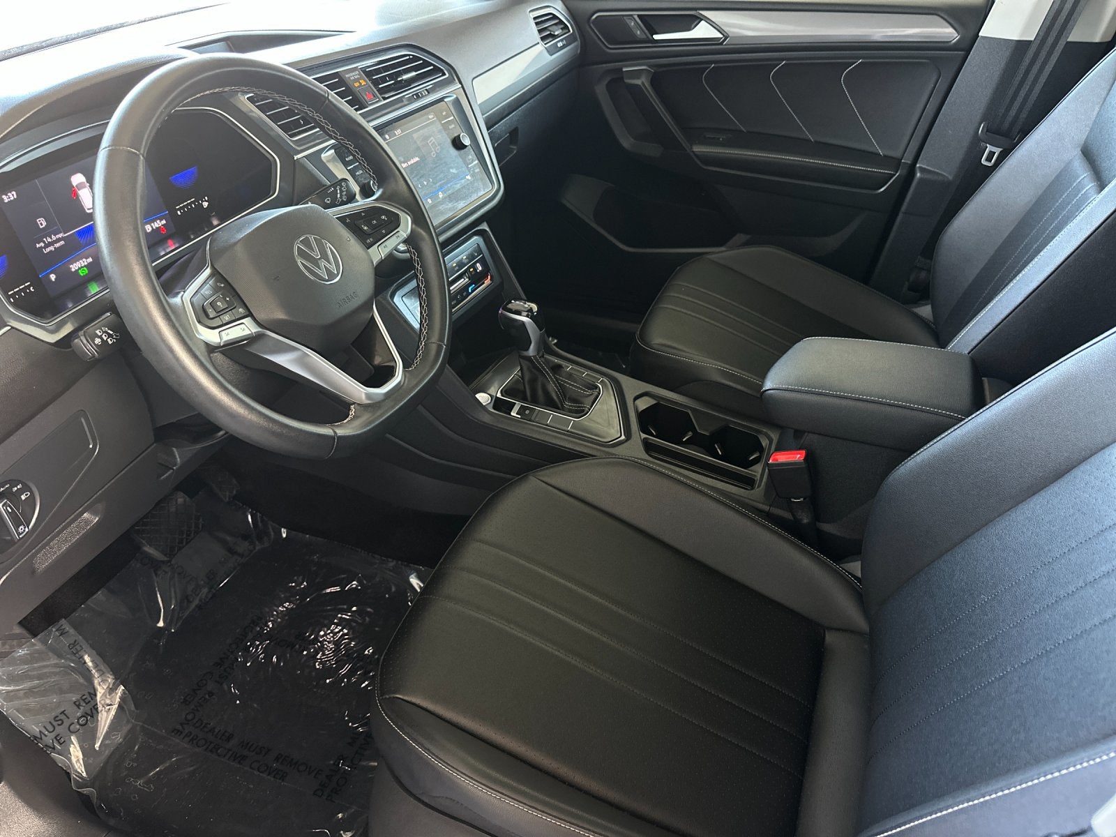 2023 Volkswagen Tiguan 2.0T SE