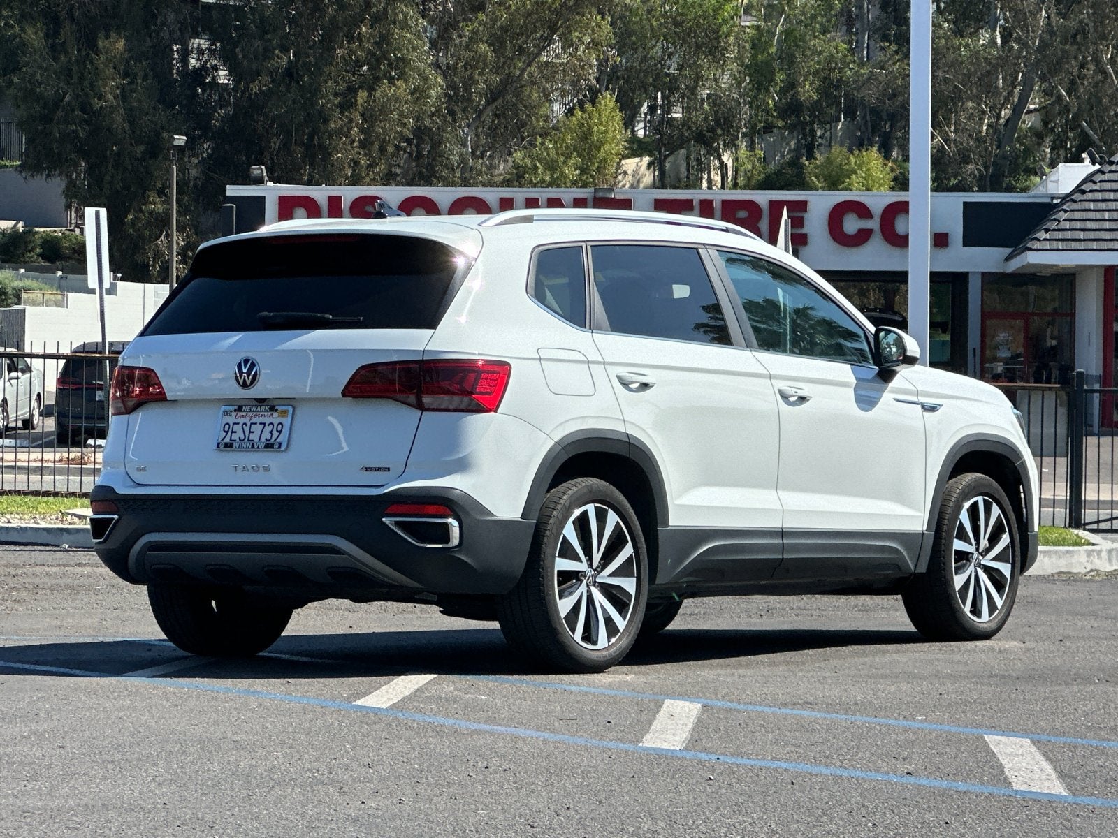 2023 Volkswagen Taos 1.5T SE