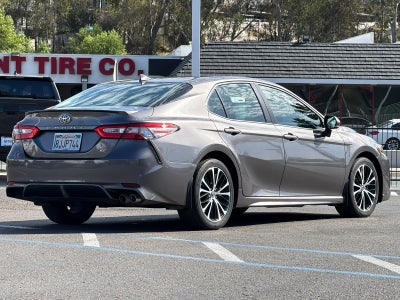 2019 Toyota Camry SE