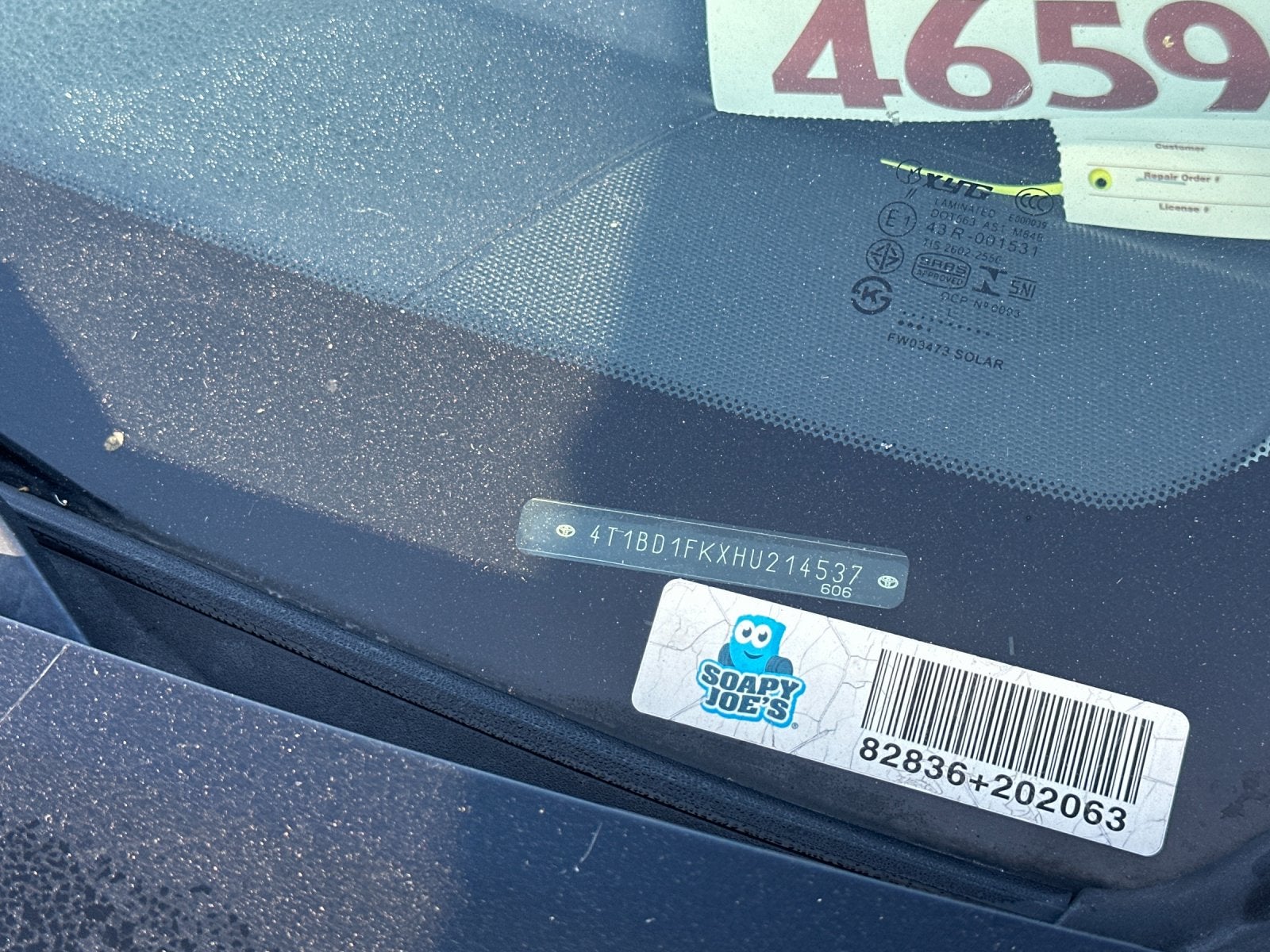 2017 Toyota Camry Hybrid XLE