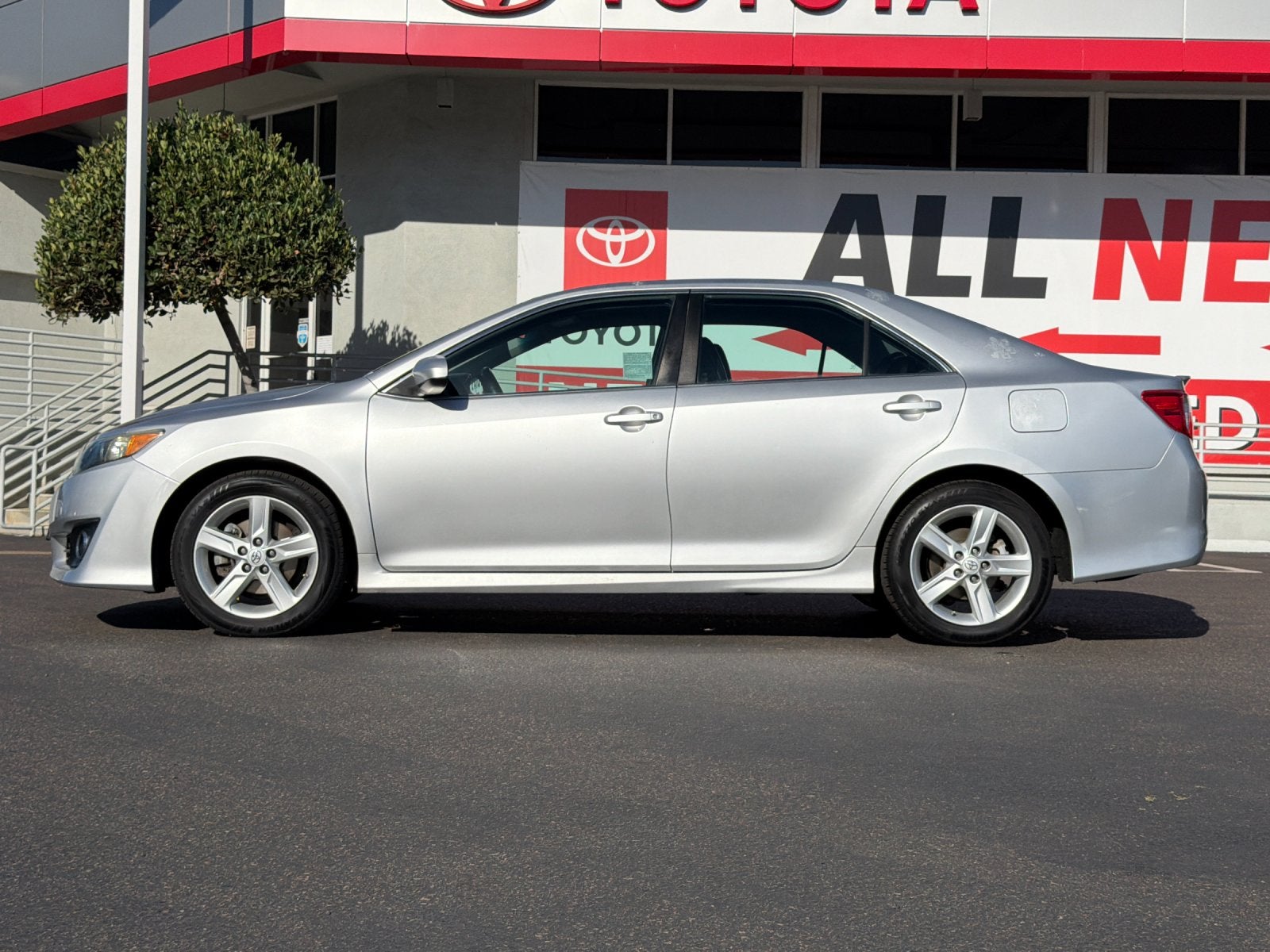 2014 Toyota Camry SE