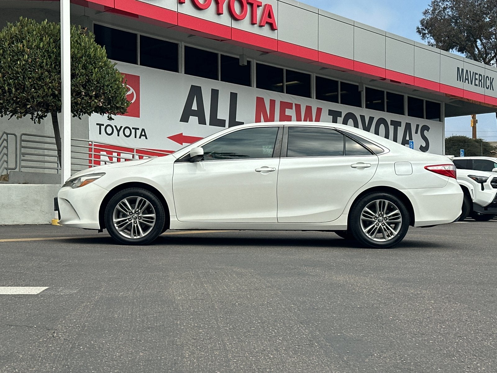 2015 Toyota Camry SE