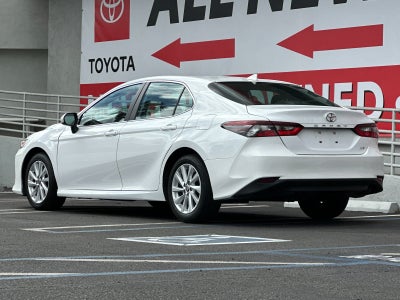 2024 Toyota Camry LE