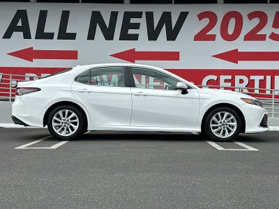 2024 Toyota Camry LE