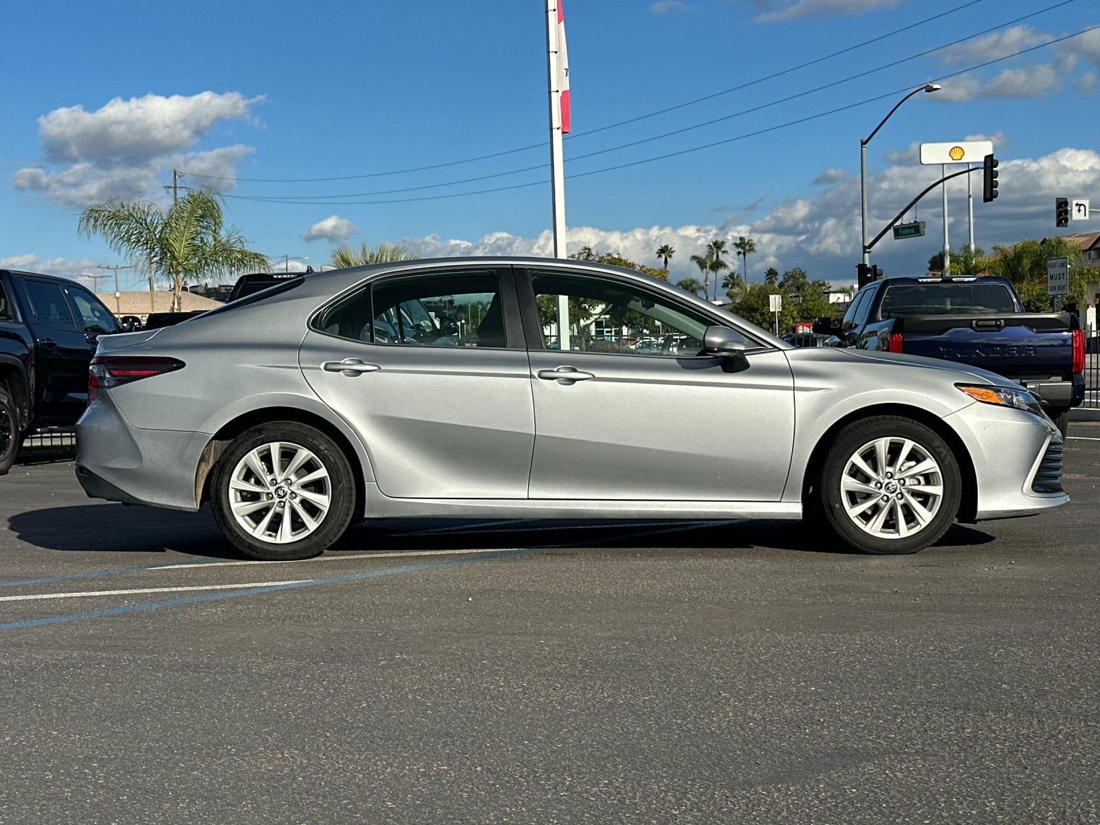 2024 Toyota Camry LE