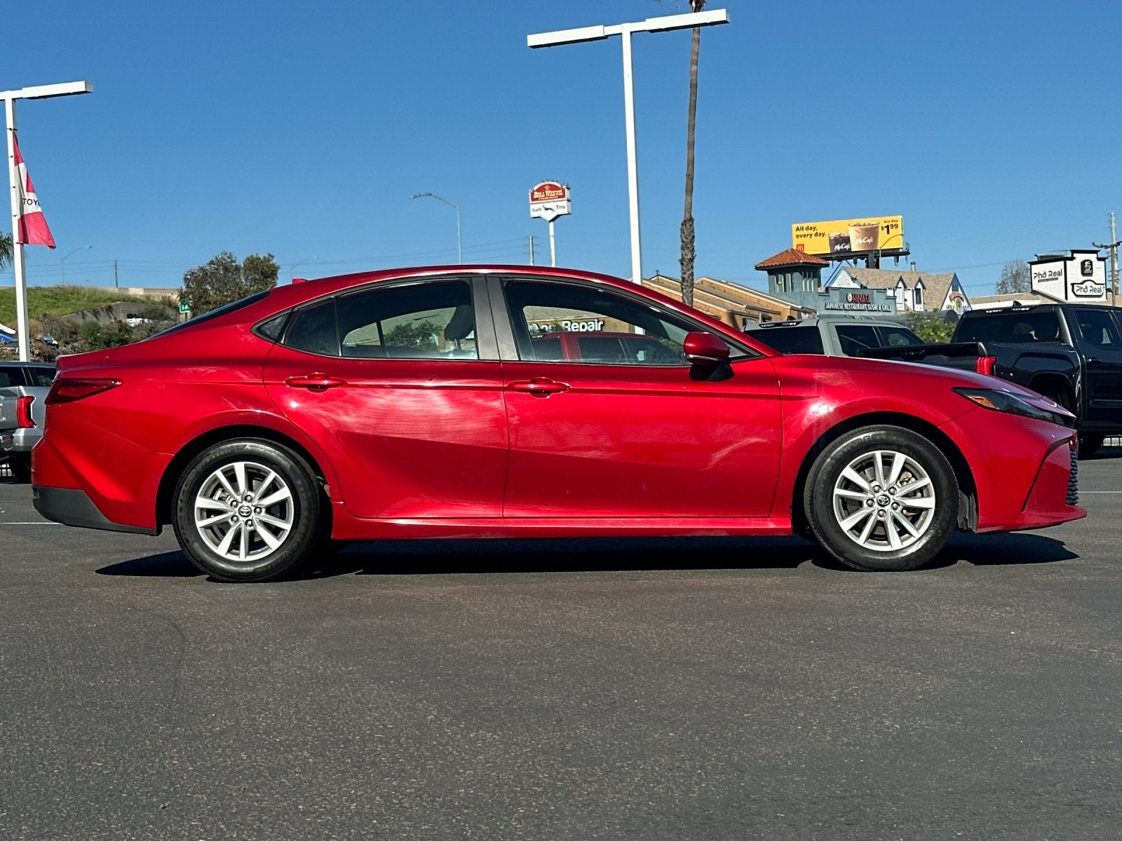 2025 Toyota Camry LE