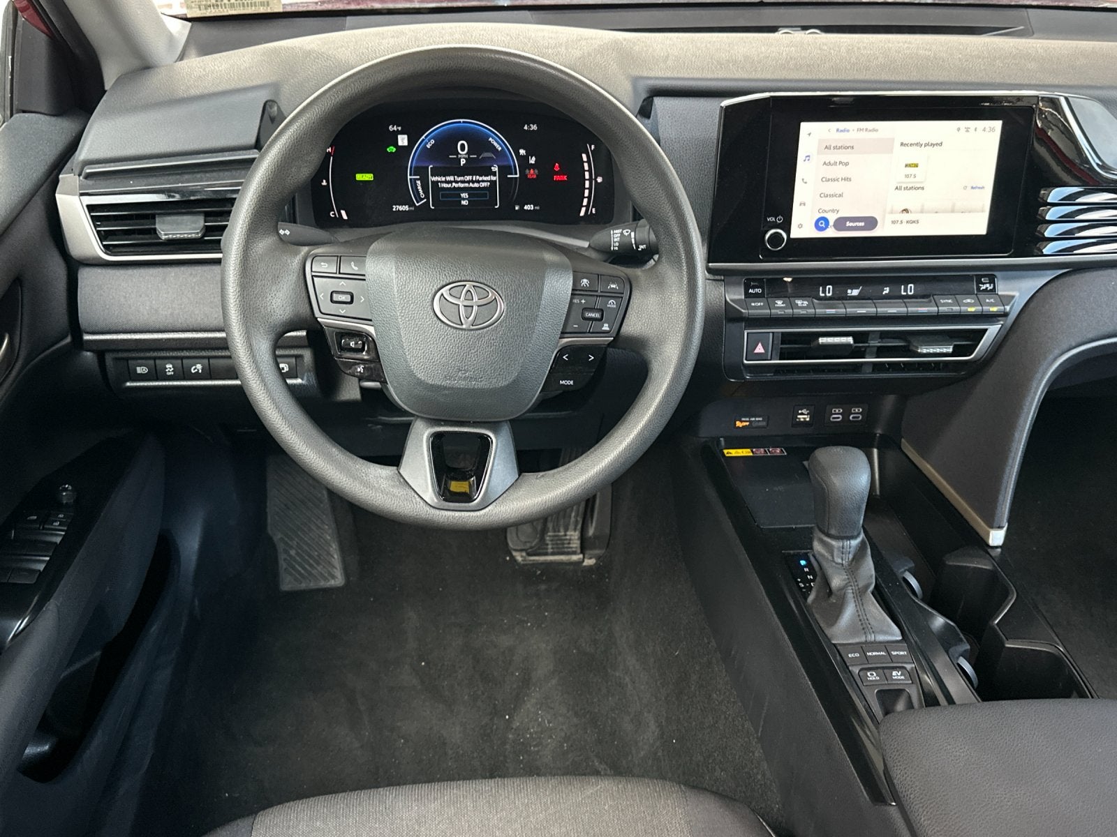 2025 Toyota Camry LE