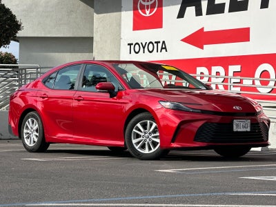 2025 Toyota Camry LE