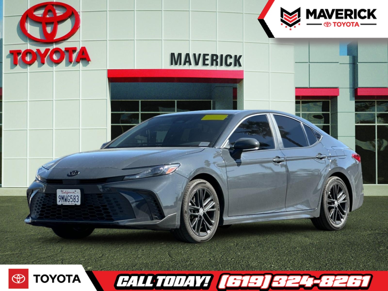 2025 Toyota Camry SE