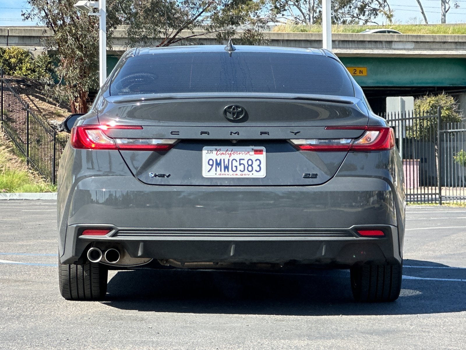 2025 Toyota Camry SE