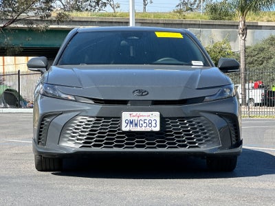 2025 Toyota Camry SE