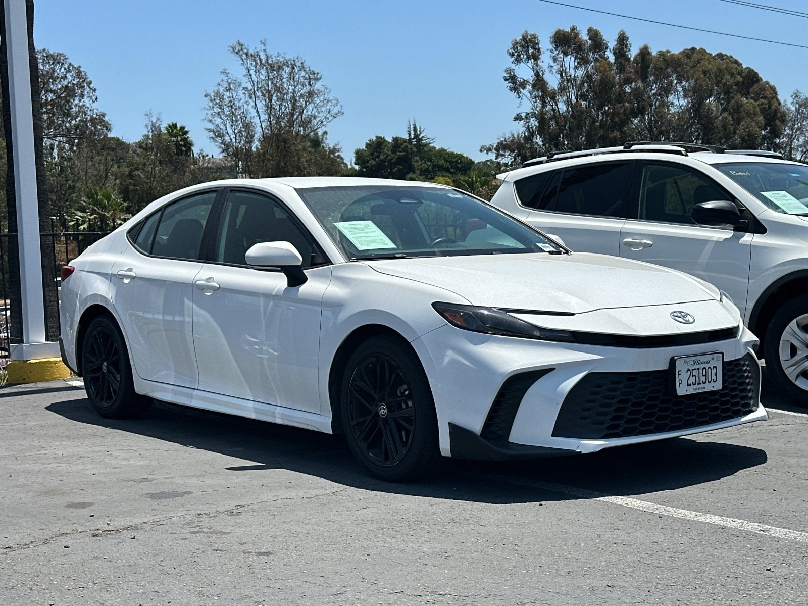 2025 Toyota Camry SE